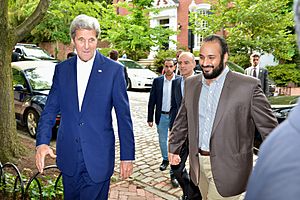 Secretary Kerry and Saudi Deputy Crown Prince Mohammed bin Salman and Foreign Minister al-Jubeir Prepare for Their Meeting Followed by an Iftar Dinner in Washington (27633866176)