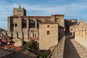 Avila Cathedral 2023 - south from the walls