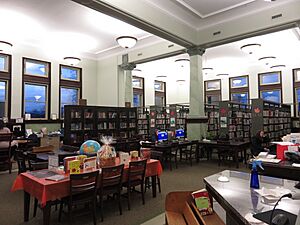 Carnegie Library McKeesport interior 2018c
