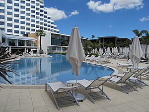 Crown Metropol Perth pool and recliners OIC