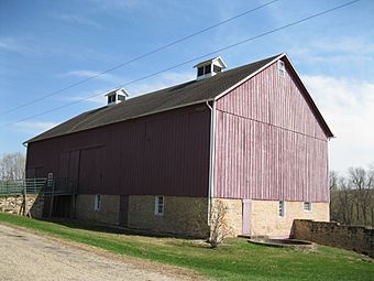 Dairy barn, Bedrud-Olson Farmstead.JPG