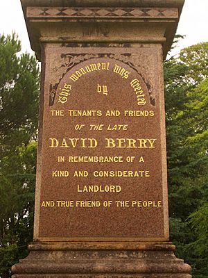E9438-David-Berry-monument