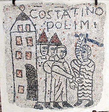 Frammenti di mosaico pavimentale del 1213, 09