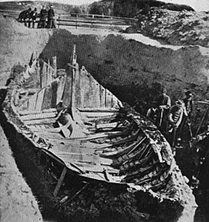 Gokstad viking ship -excavation