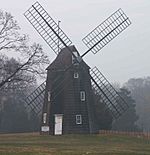Hook Windmill in East Hampton.jpg