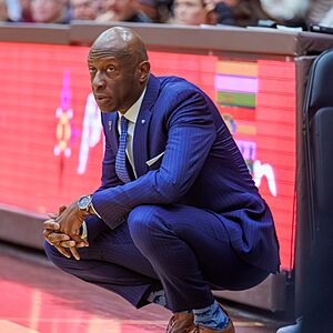 James Jones, Yale basketball coach