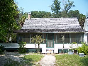 Mkrawlingshouse