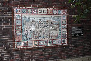 Mural on Castle Way, Southampton