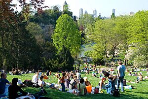 Parc des Buttes-Chaumont, 22 April 2007