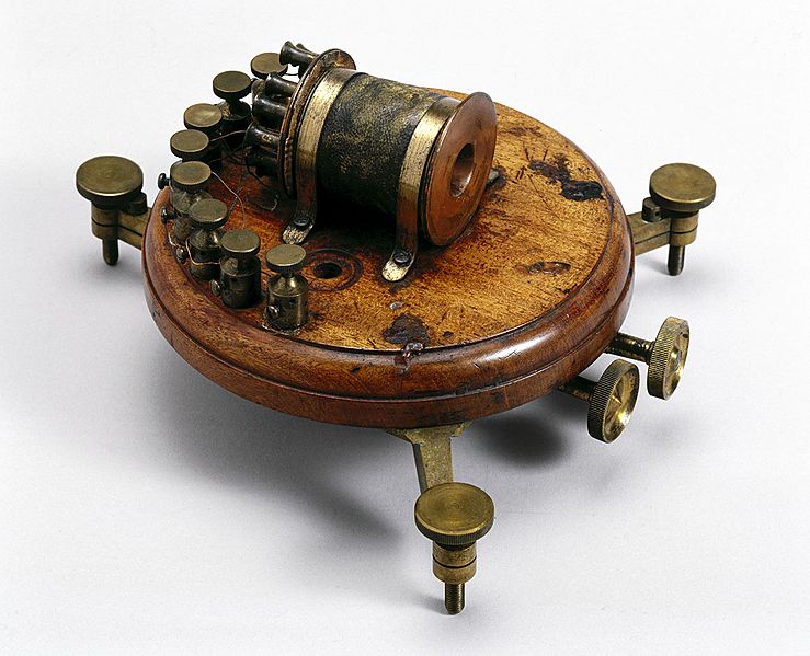 Image Thomsons mirror galvanometer, 1858. (9663806048)