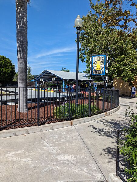 Thunder Raceway