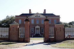 The red-brick front facade of the Tryon Palace