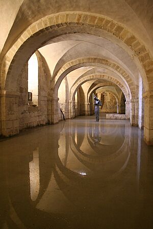 Winchester Cathedral Crypt - Flickr - Jon's pics
