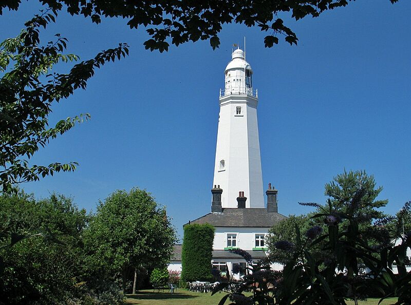 Withernsea Lighthouse - panoramio