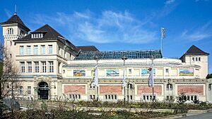 Zoo Berlin Aquarium Fassade 3 b