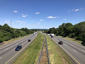 2021-06-17 15 47 33 View east along Interstate 78 and U.S. Route 22 (Phillipsburg-Newark Expressway) from the overpass for Rupell Road in Union Township, Hunterdon County, New Jersey