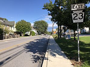 2022-09-22 16 16 11 View east along Pennsylvania State Route 23 (Main Street) just east of Pennsylvania State Route 82 (Chestnut Street) in Elverson, Chester County, Pennsylvania