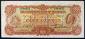 AUS-Commonwealth of Australia-10 Pounds (1925).jpg