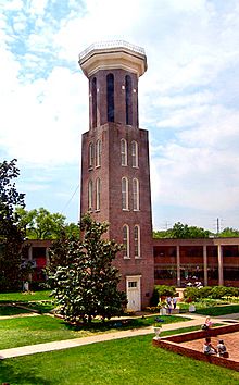 Belmont Tower and Carillon 2014 Nashville Tennessee.jpg