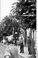 Bundesarchiv Bild 101I-476-2051-39A, Italien, Rom, erhängte Frau, deutsche Soldaten