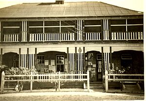 Cairns Police Station, 1948. Note the station badge above and to the left of the entry