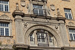 Hotel Cortez, 309 N. Mesa St. El Paso