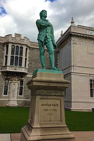 Nathan Hale statue at Wadsworth Atheneum