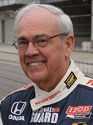 Paul E. Patton 2013 (cropped).jpg