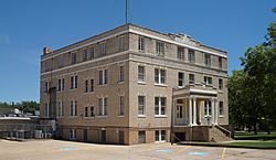 Camp County Courthouse in Pittsburg