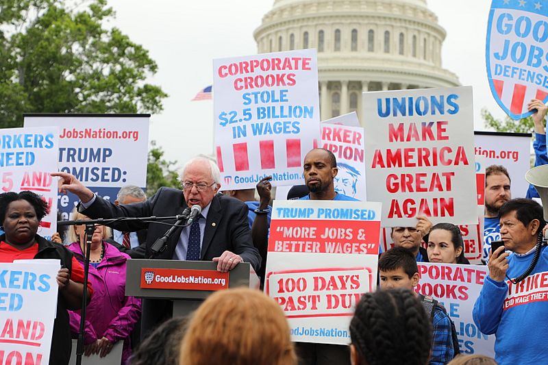 Sanders Introduces $15 Minimum Wage