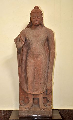 Standing Buddha Set-up by Buddist Monk Yasadinna - 434 CE - Govind Nagar - ACCN 76-25 - Government Museum - Mathura 2013-02-23 5548 (retouched)