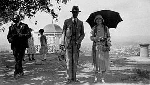 Their Royal Highnesses the Duke and Duchess of York enjoy a morning at Mt. Coot-tha April 1927
