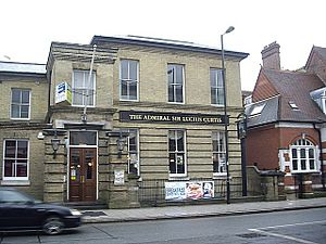 'The Admiral Sir Lucius Curtis' pub - geograph.org.uk - 1722584