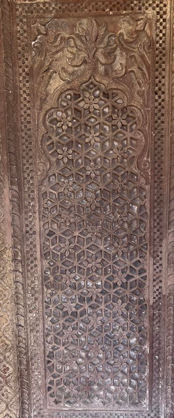 17th Century External Jali
