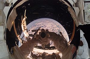 186643main iss015e22561 hires