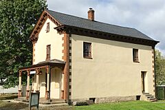 211 Main Street, Ledgewood, NJ - King Store