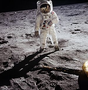 A Man on the Moon, AS11-40-5903 (cropped)