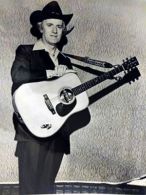 A picture of entertainer, promoter and musician "Slim" Andrews.jpg