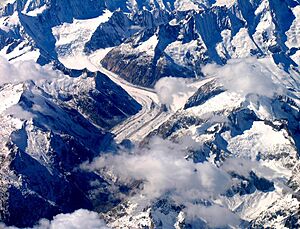 Aletschgebiet aus dem Flugzeug