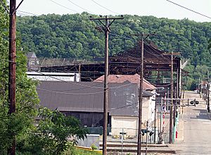 The Allegheny Ludlum Brackenridge Works along Mile Lock Lane at Vermont Avenue