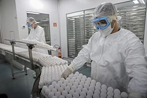Ampliação e Modernização da Fábrica de Vacina (40225018103)