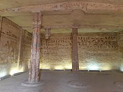 Beny-Hasan tombs 8