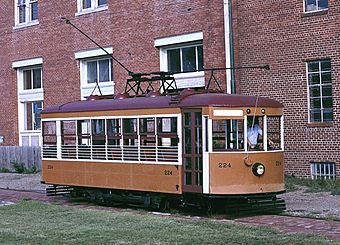 Birney Safety Streetcar No. 224 - Fort Smith, Arkansas.jpg
