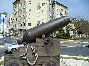 Cannon near old akko israel