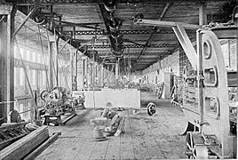 Dry Dock Engine Works machine shop interior gallery 1894