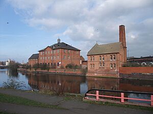 Friar's (Donisthorpe) Mill and pump house, Black Friars, Leicester - geograph.org.uk - 2837826