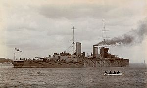 HMS Queen Mary leaving the River Tyne,1913