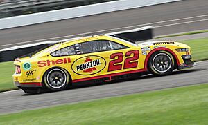 Joey logano (53167282319)
