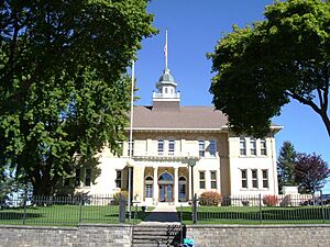 Lincoln County Courthouse