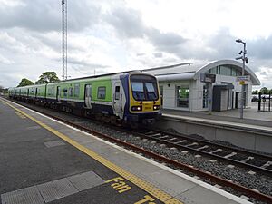 M3 Parkway railway station - 2014-05-15